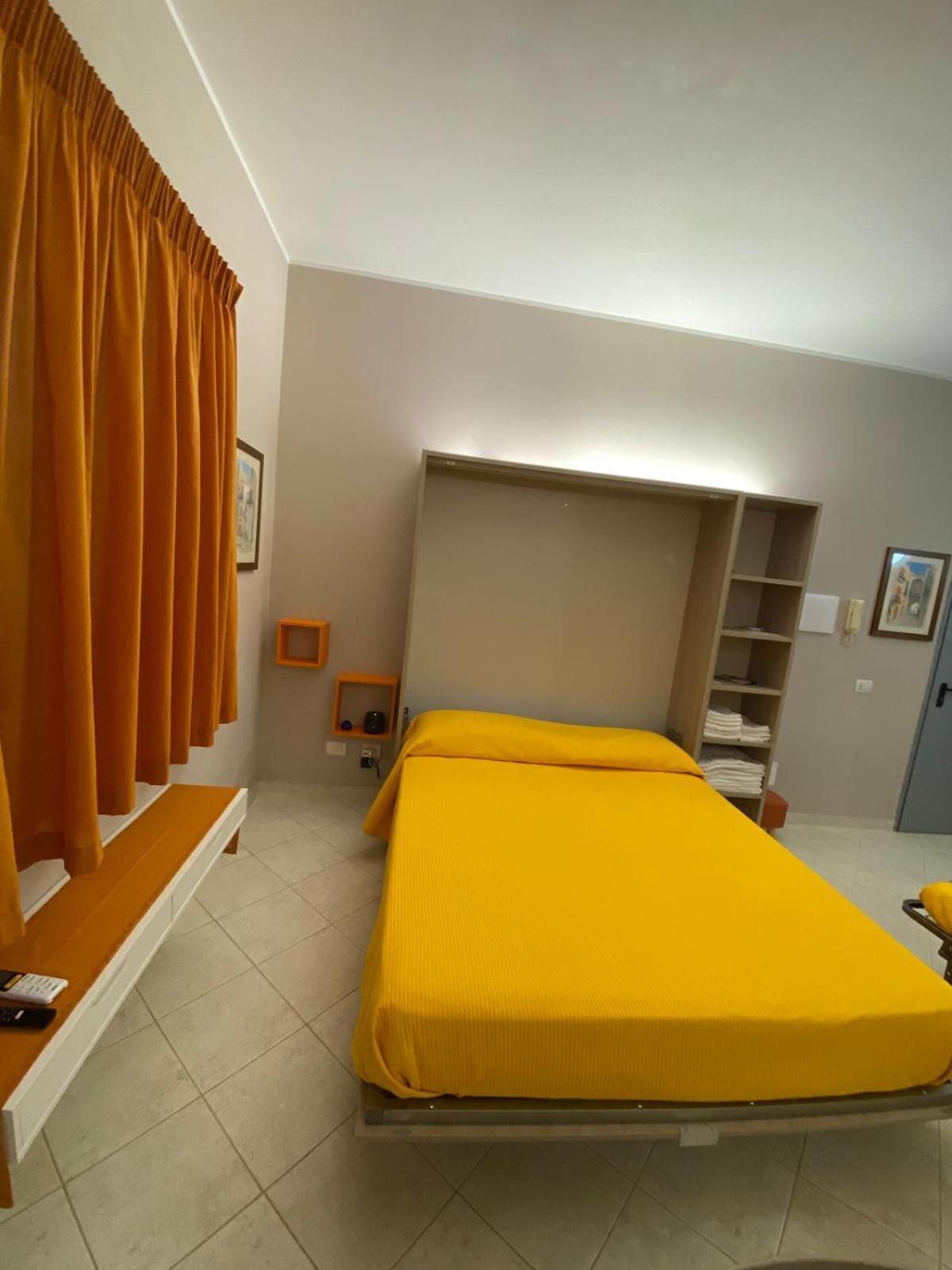 Casa Mya Apartment โมโนโปลี ภายนอก รูปภาพ